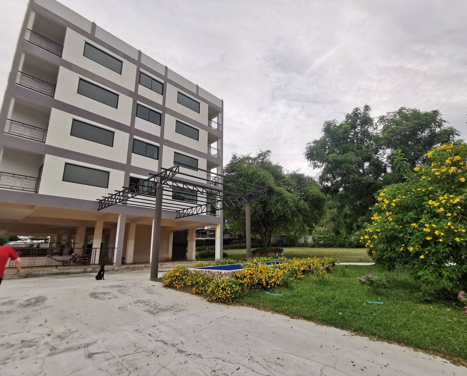 ขายอาคาร-7-ชั้น-787-ตรว-ที่ปากช่อง-เขาใหญ่-ใกล้สามแยกเขาแคน-วิวสวยมาก