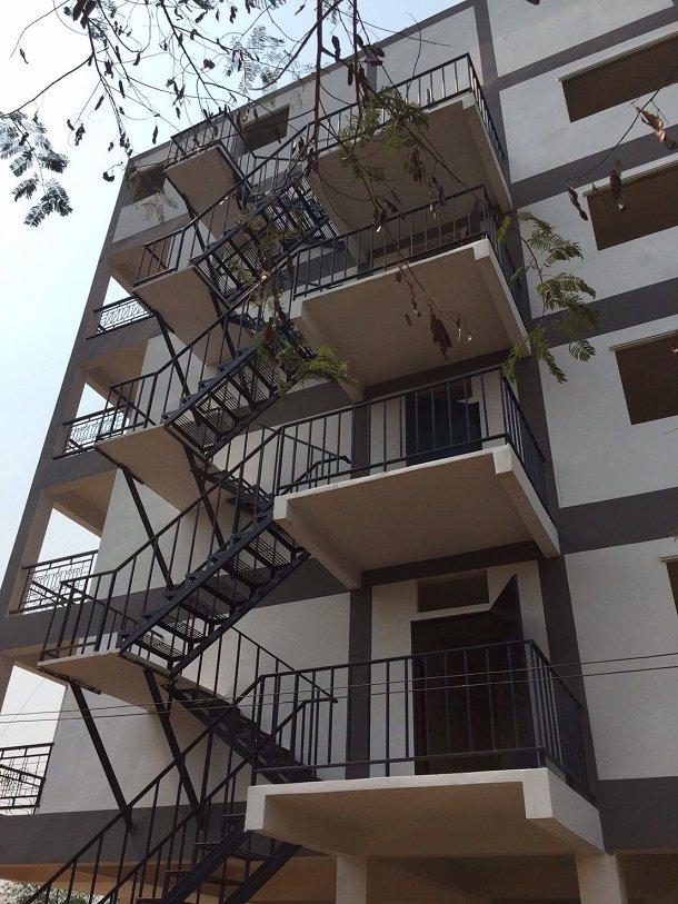 ขายอาคาร-7-ชั้น-787-ตรว-ที่ปากช่อง-เขาใหญ่-ใกล้สามแยกเขาแคน-วิวสวยมาก