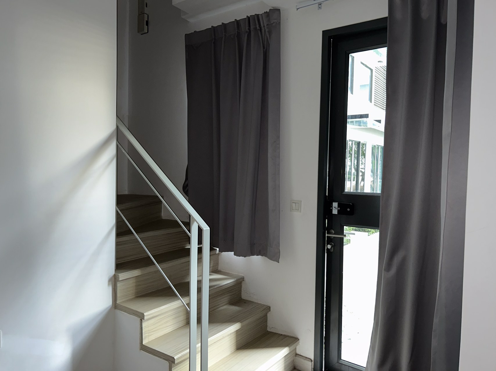 ขายคอนโด-ideo-mobi-rama-9-ใกล้-mrtพระราม9-และ-airport-link-มักกะสัน