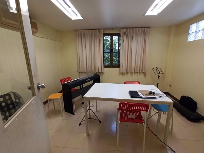 ขายอาคารพาณิชย์-4-ชั้นครึ่ง-ซอยรามคำแหง-กรุงเทพกรีฑา-ใกล้ศูนย์รวมสถานีรถไฟฟ้าแยกลำสาลี