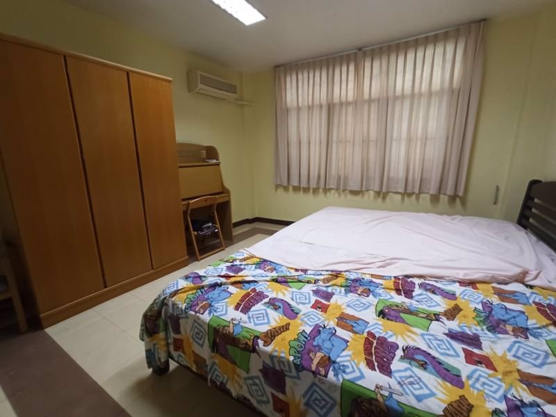 ขายอาคารพาณิชย์-4-ชั้นครึ่ง-ซอยรามคำแหง-กรุงเทพกรีฑา-ใกล้ศูนย์รวมสถานีรถไฟฟ้าแยกลำสาลี