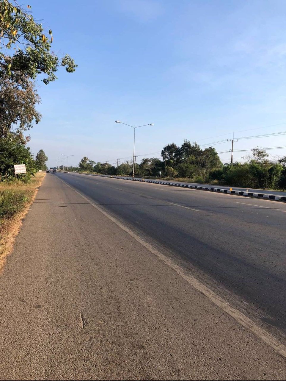 ขายที่ดิน-17-0-08-ไร่-ติดถนนจันทบุรี-สระแก้ว-อเขาฉกรรจ์-ใกล้วัดหนองกระทุ่ม