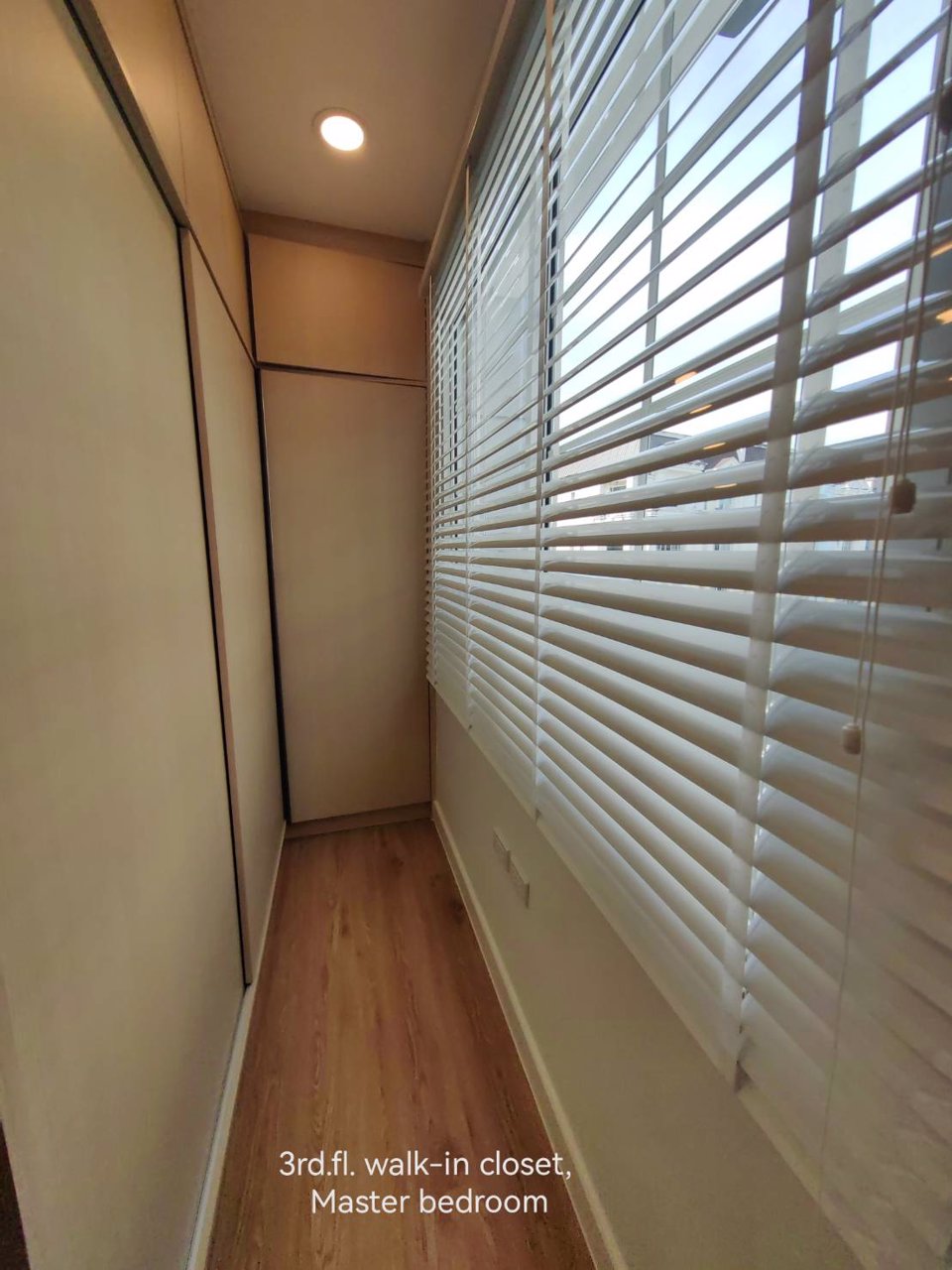 ให้เช่าโฮมออฟฟิศ-4-ชั้น-โครงการพลัสพาร์ค-อเวนิว-ลาซาล-ศรีนครินทร์-ตกแต่งใหม่-สิ่งแวดล้อมดี-ใกล้-bts