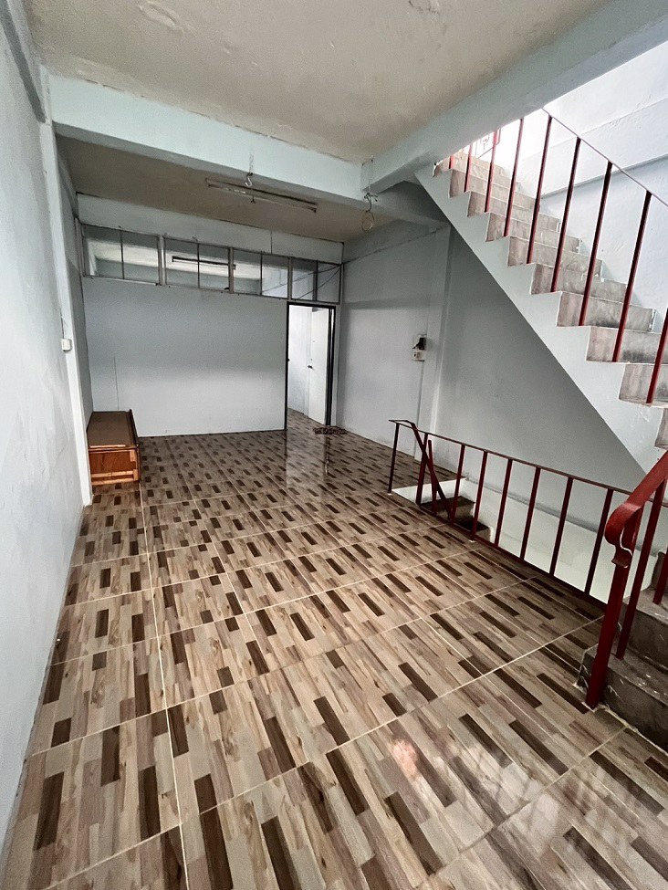 ขายอาคารพานิชย์-3ชั้น-ซอยวัดไผ่เงิน-ถนนสาธุประดิษฐ์-20-เข้าทางซอยจันทร์-43-แยก-26