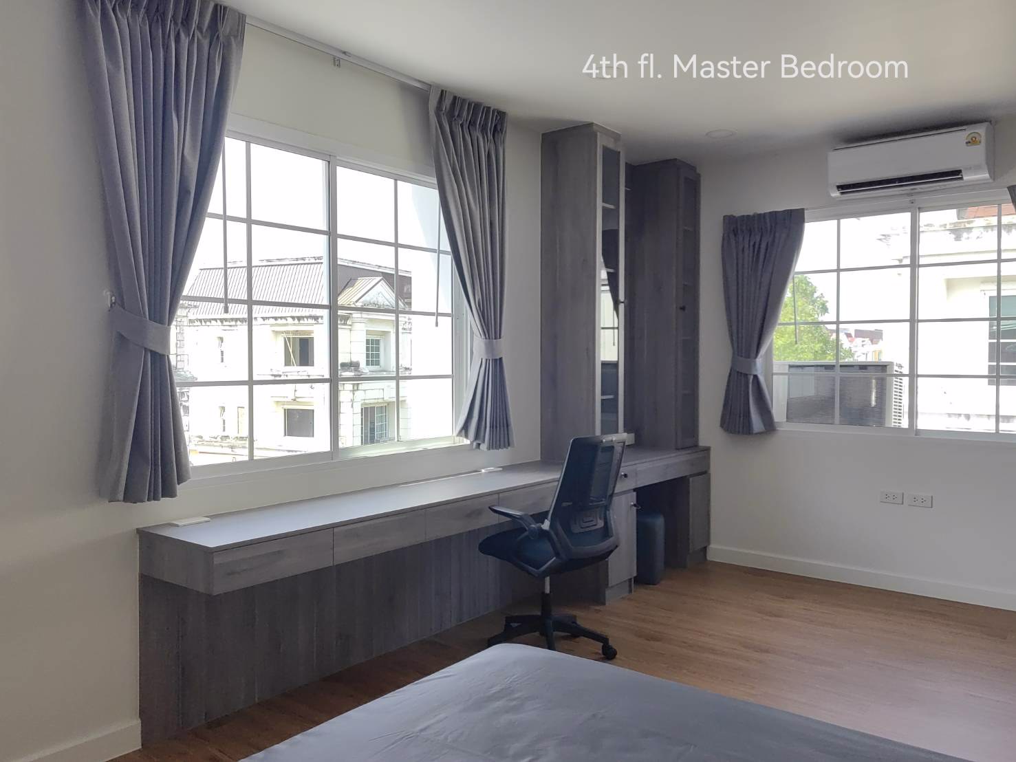 ให้เช่าโฮมออฟฟิศ-4-ชั้น-โครงการพลัสพาร์ค-อเวนิว-ลาซาล-ศรีนครินทร์-ตกแต่งใหม่-สิ่งแวดล้อมดี-ใกล้-bts