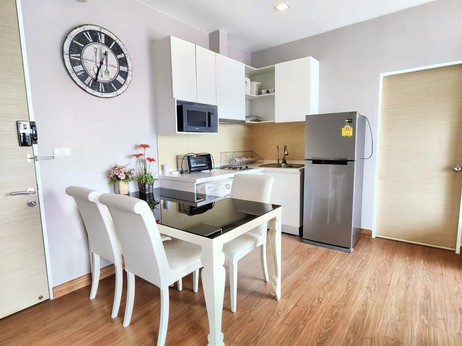 ให้เช่าเดอะโคสต์คอนโด-ขนาด-2-นอน-2-น้ำ-ตกแต่งสวยพร้อมเฟอร์นิเจอร์-ห่าง-bts-bangna-150-ม