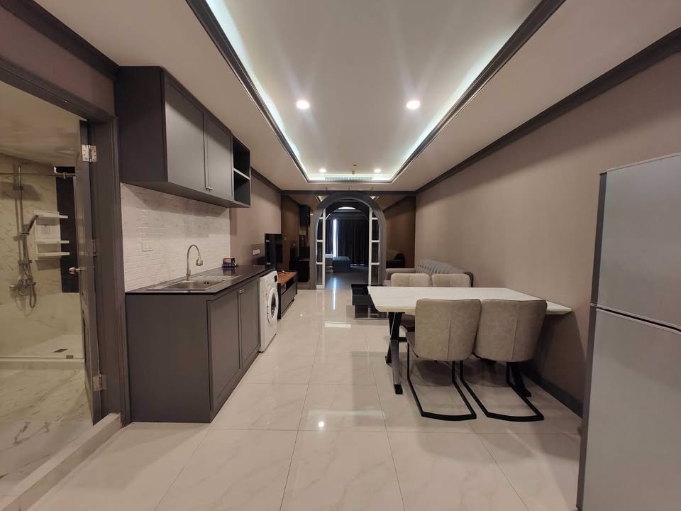 ขายพร้อมผู้เช่า-คอนโด-สเตท-ทาวเวอร์-1ห้องนอน1ห้องน้ำ-ตกแต่งสวยเฟอร์ฯครบ-วิวแม่น้ำ-ใกล้bts-ตากสิน