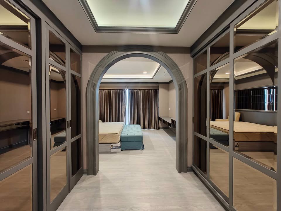 ขายพร้อมผู้เช่า-คอนโด-สเตท-ทาวเวอร์-1ห้องนอน1ห้องน้ำ-ตกแต่งสวยเฟอร์ฯครบ-วิวแม่น้ำ-ใกล้bts-ตากสิน