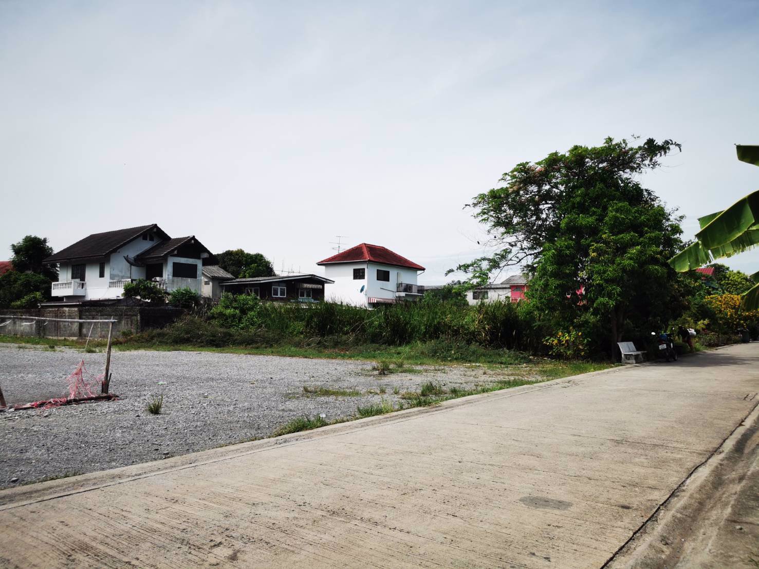 ขายที่ดิน-1075-ตรว-ในซอยเฉลิมพระเกียรติ-ร9-ซอย-25-เข้าซอย-330-ม-ใกล้สวนหลวงร9-ขายราคา