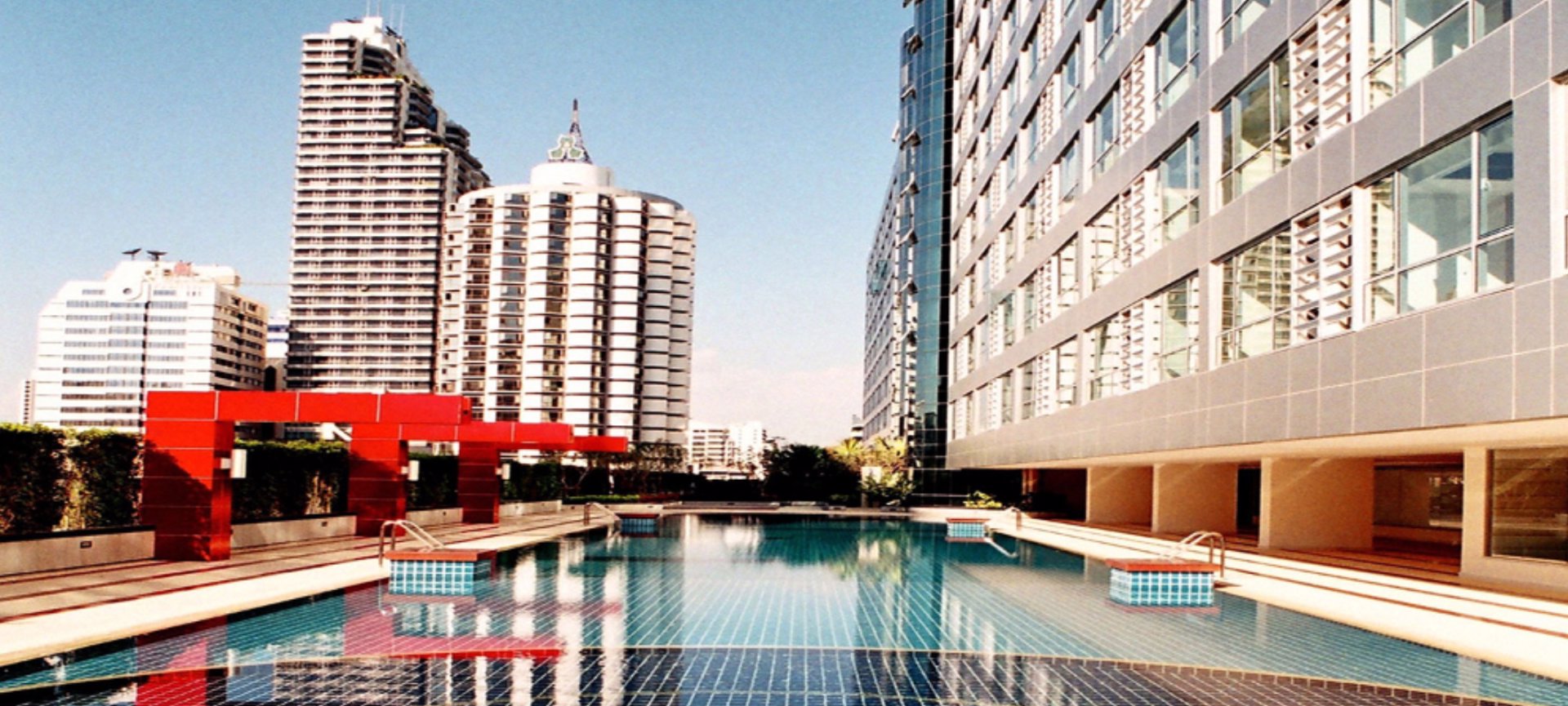 ขายคอนโด-เดอะเทรนดี้-2นอน-2น้ำ-พื้นที่-67ตรม-ชั้น-7-วิวสระว่ายน้ำ