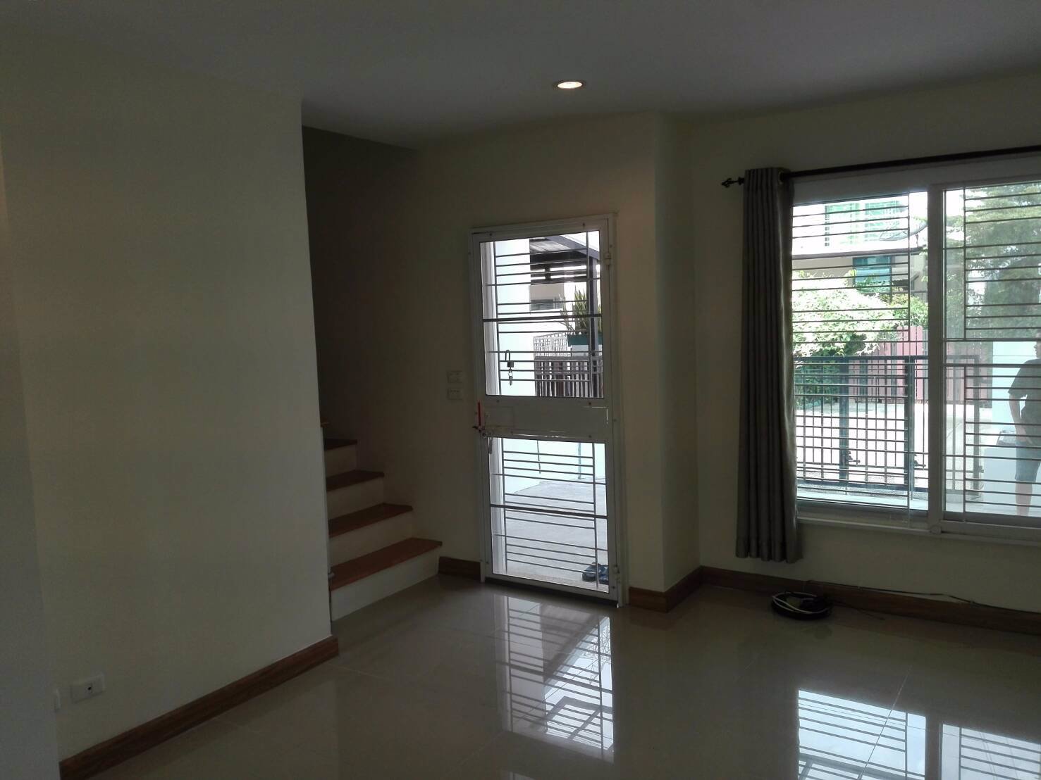 ขายทาวน์เฮาส์-3-ห้องนอน-ประเวศ-ใกล้-airport-rail-link-บ้านทับช้าง