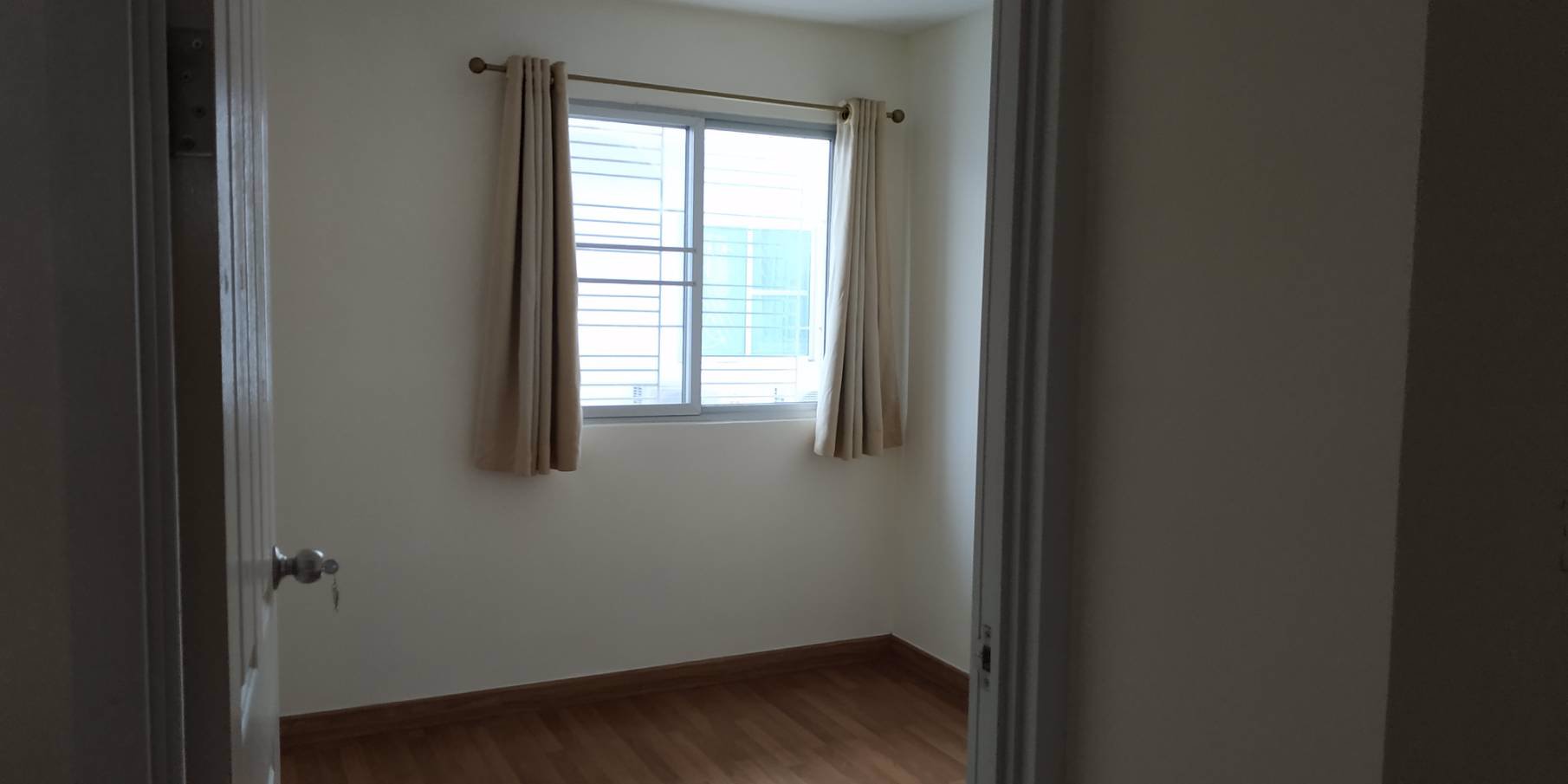 ขายทาวน์เฮาส์-3-ห้องนอน-ประเวศ-ใกล้-airport-rail-link-บ้านทับช้าง