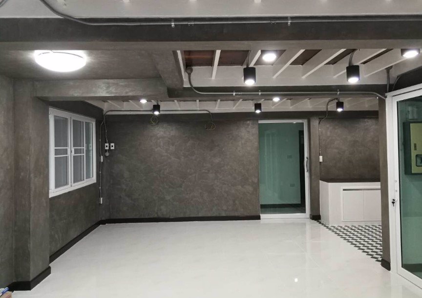 ให้เช่าบ้านเดี่ยว-2ชั้น-82-ตรว-ซอยรามคำแหง-44-บ้านแต่งใหม่สไตล์โมเดิร์น-ย่านรามคำแหง-จอดรถได้-5-คัน