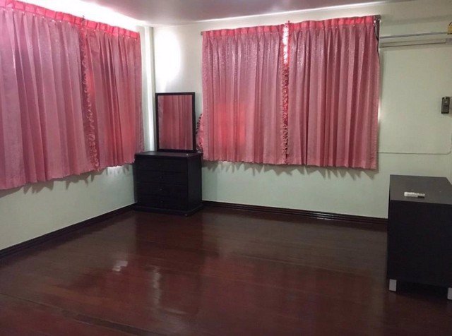 ให้เช่าบ้านเดี่ยว-2ชั้น-ซอย-ลาดพร้าววังหิน-32-ย่านโชคชัย4-แอร์ครบทุกห้อง-code-tk58-