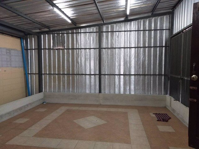 ให้เช่าบ้านเดี่ยว-2-ชั้น-หมู่บ้านเสรี-8-ใกล้เดอะไนท์และจุดขึ้นลงทางด่วนศรีรัช