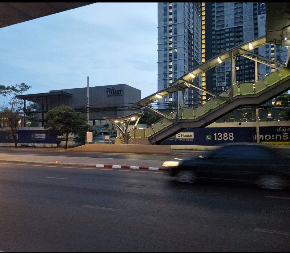 เช่าthe-trust-condo-bts-erawan