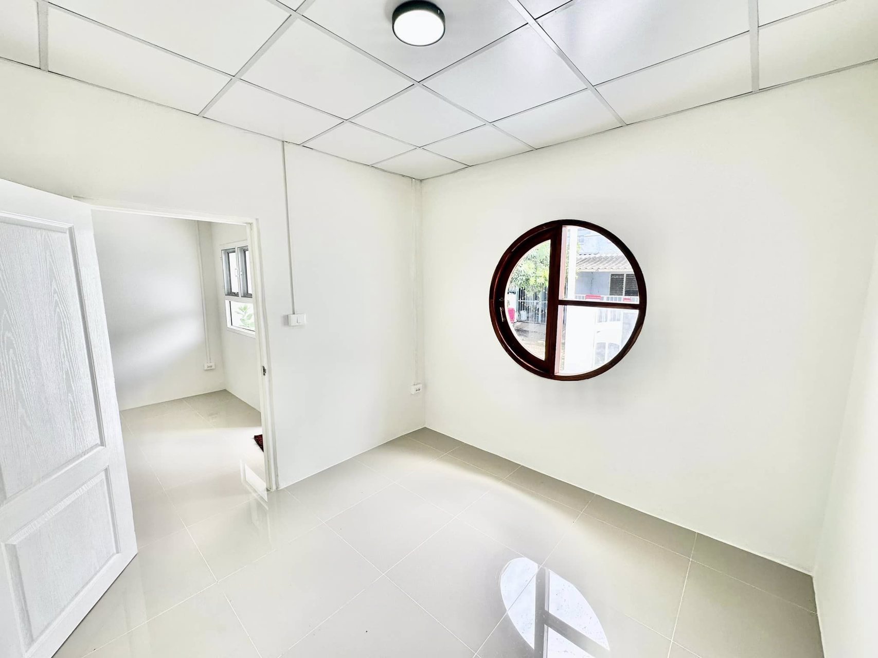 ขายด่วน-บ้านรีโนเวทใหม่-ราคาไม่ถึงล้าน-หมู่บ้าน-พฤกษา1-คลอง8