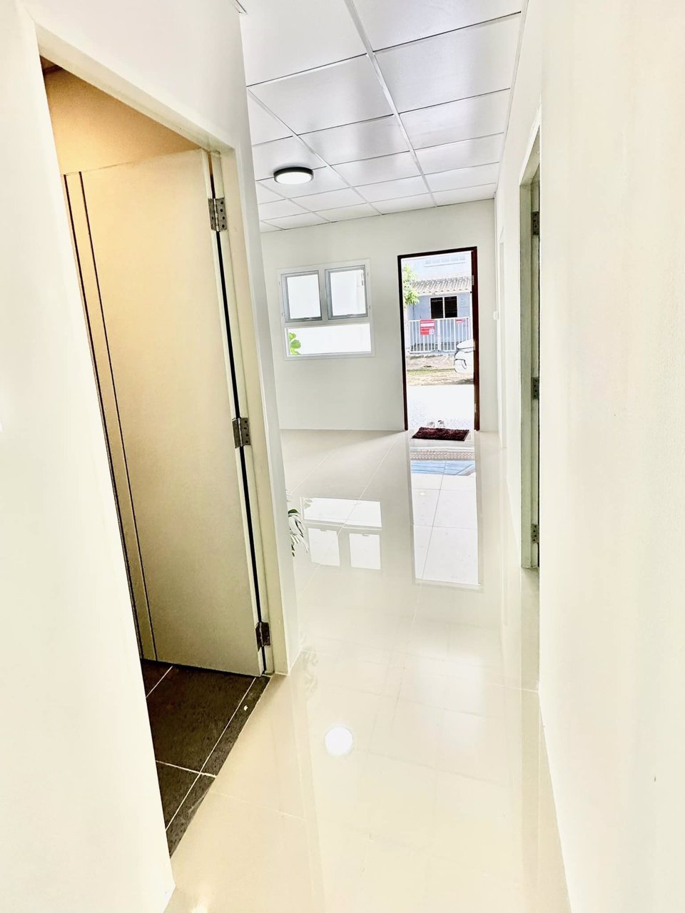 ขายด่วน-บ้านรีโนเวทใหม่-ราคาไม่ถึงล้าน-หมู่บ้าน-พฤกษา1-คลอง8