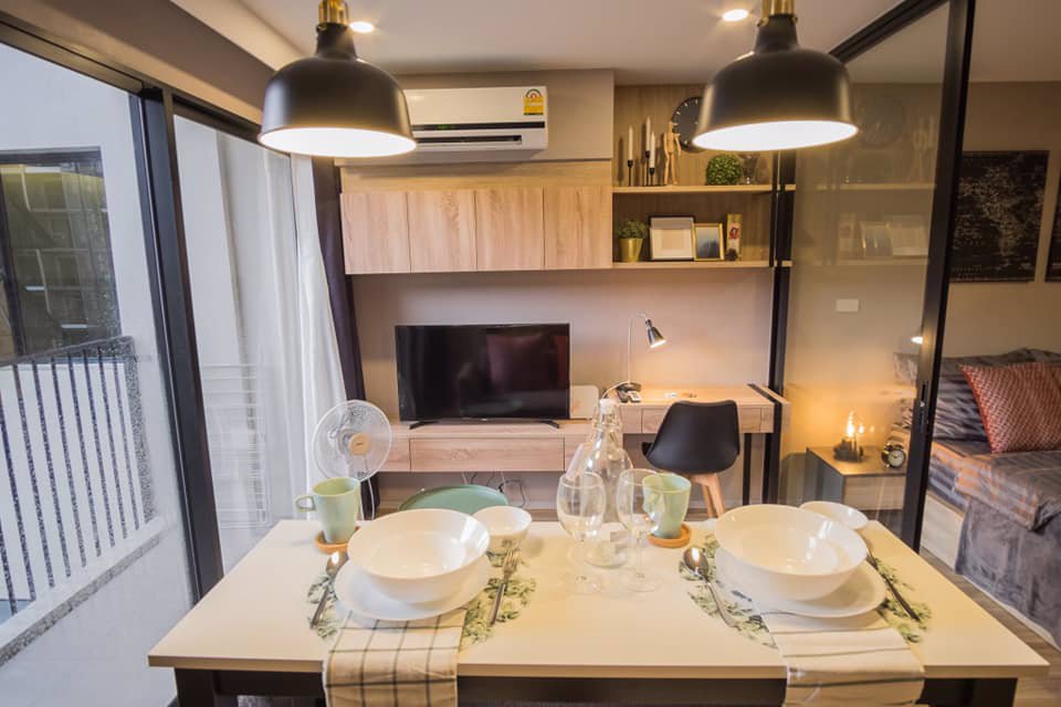 ให้เช่าคอนโดทำเลดี-บลอสซั่ม-สาทร-เจริญราษฎร์-blossom-at-sathorn-for-rent-level-5-size-30-sqm