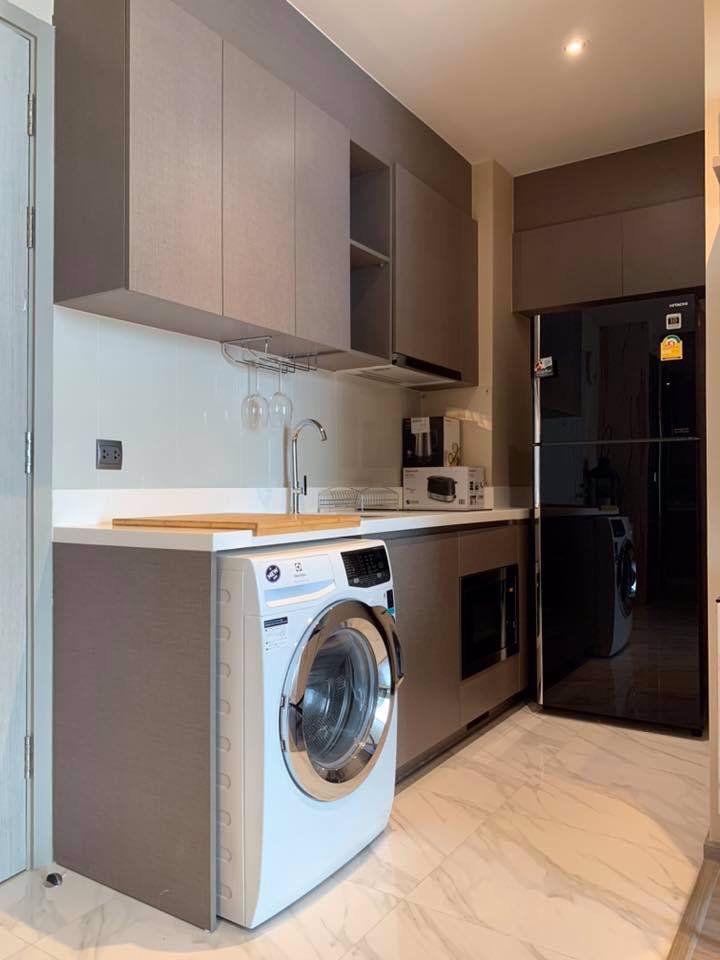 ให้เช่าคอนโดทำเลดี-ริธึ่มเอกมัย-สุขุมวิท-63-rhythm-ekkamai-sukhumvit-63-for-rent-size-35-sqm