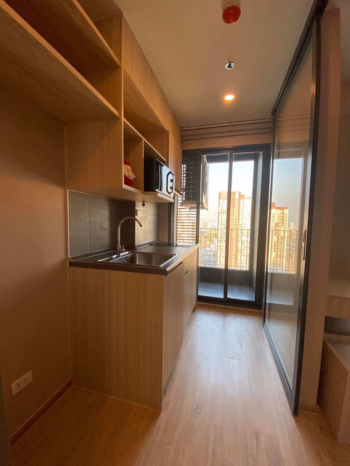 ให้เช่าคอนโดทำเลดี-ไอดีโอ-โอทู-บางนา-ideo-o2-bangna-for-rent-building-c-level-31-size-27-sqm