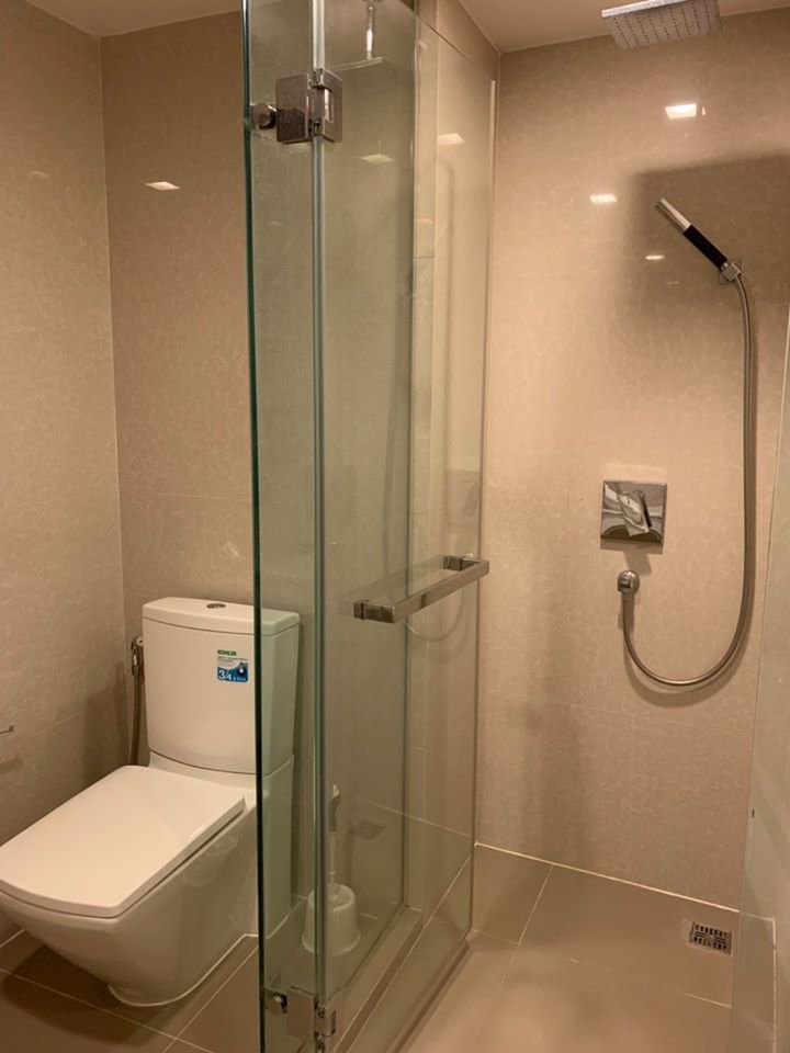 ให้เช่าคอนโดทำเลดี-ลีฟ-แอท-โฟตี้ไนน์-liv49-for-rent-level-7-size-95-sqm