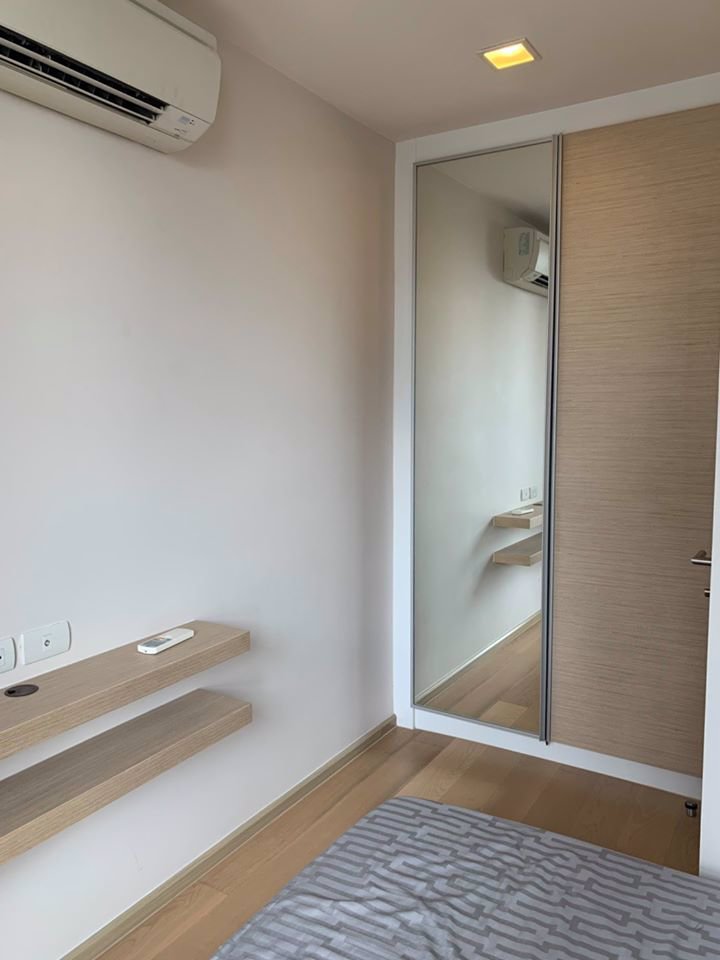 ให้เช่าคอนโดทำเลดี-ลีฟ-แอท-โฟตี้ไนน์-liv49-for-rent-level-7-size-95-sqm