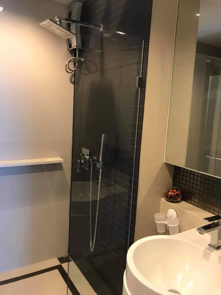 ให้เช่าคอนโดทำเลดี-ริธึ่ม-สาทร-rhythm-sathorn-for-rent-level-12a-size-355-sqm