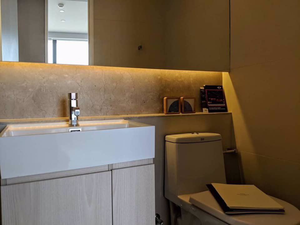 ให้เช่าคอนโดทำเลดี-เดอะลุมพินี-24-the-lpn-24-for-rent-level-16-sizes-5502-sqm