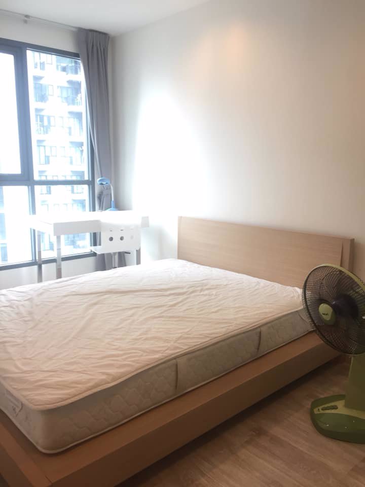 ให้เช่าคอนโดทำเลดี-ไอดีโอ-โมบิ-พระราม-9-ideo-mobi-rama-9-for-rent-level-19-size-32-sqm