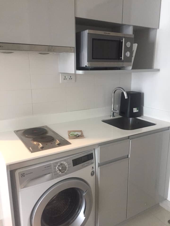 ให้เช่าคอนโดทำเลดี-ไอดีโอ-โมบิ-พระราม-9-ideo-mobi-rama-9-for-rent-level-19-size-32-sqm