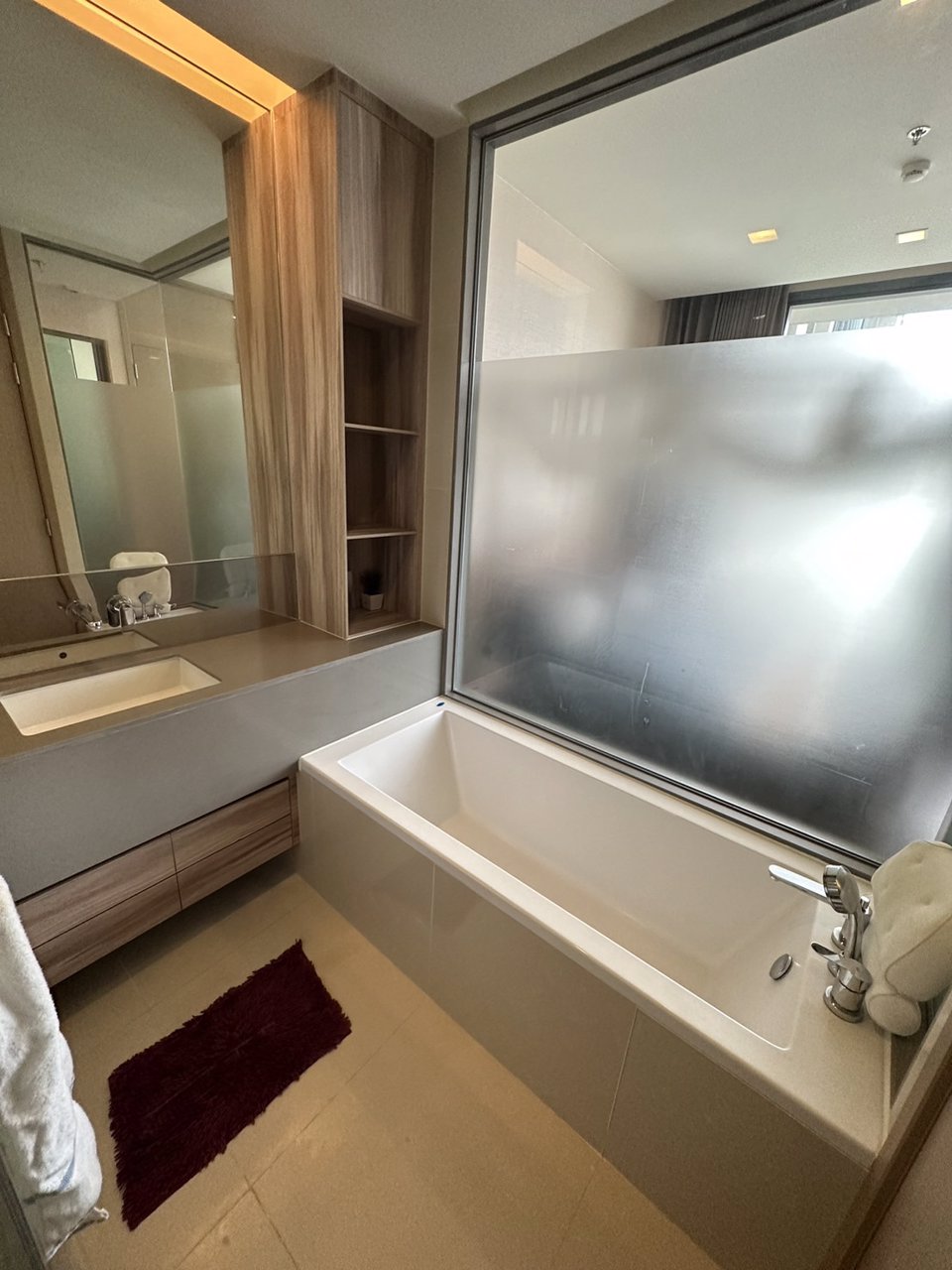 ให้เช่าคอนโด-สิงห์เอสเตท-ชั้น36-ขนาด45-ตรม-วิวถนนอโศก