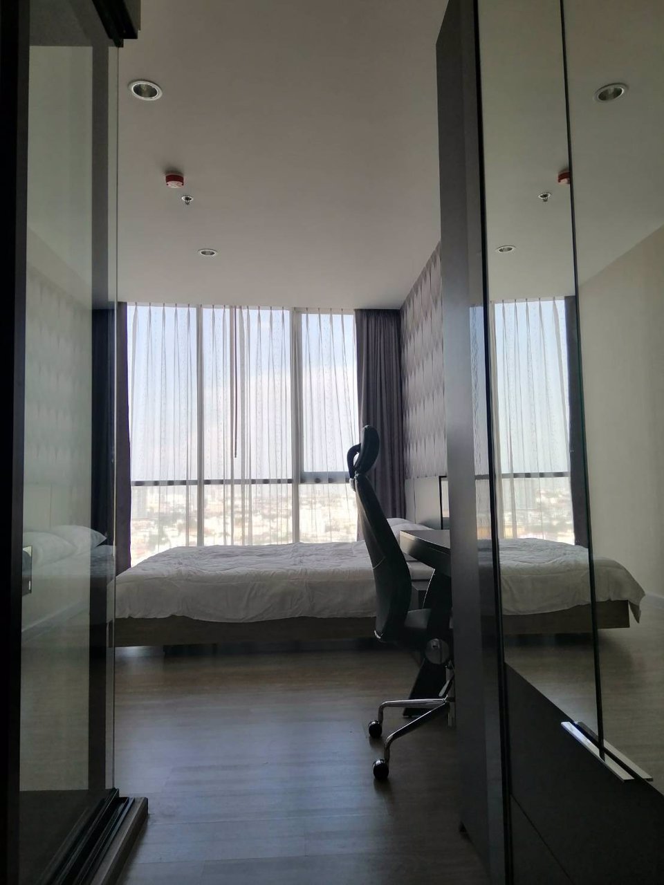 ขายด่วน-คอนโด-อัพ-เอกมัย-2นอน-2น้ำ-ขนาด-60-ตรม-ชั้น22-ห้องสวย-พร้อมอยู่-ราคาเพียง-850-บ้านบาท