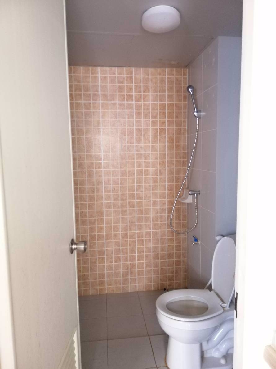 ขายด่วน-คอนโดลุมพินีทาวน์ชิป-รังสิต-คลอง-1-อาคาร-b6-ชั้น-5-ขนาด-2150-ตารางเมตร ราคา-750000-บาท