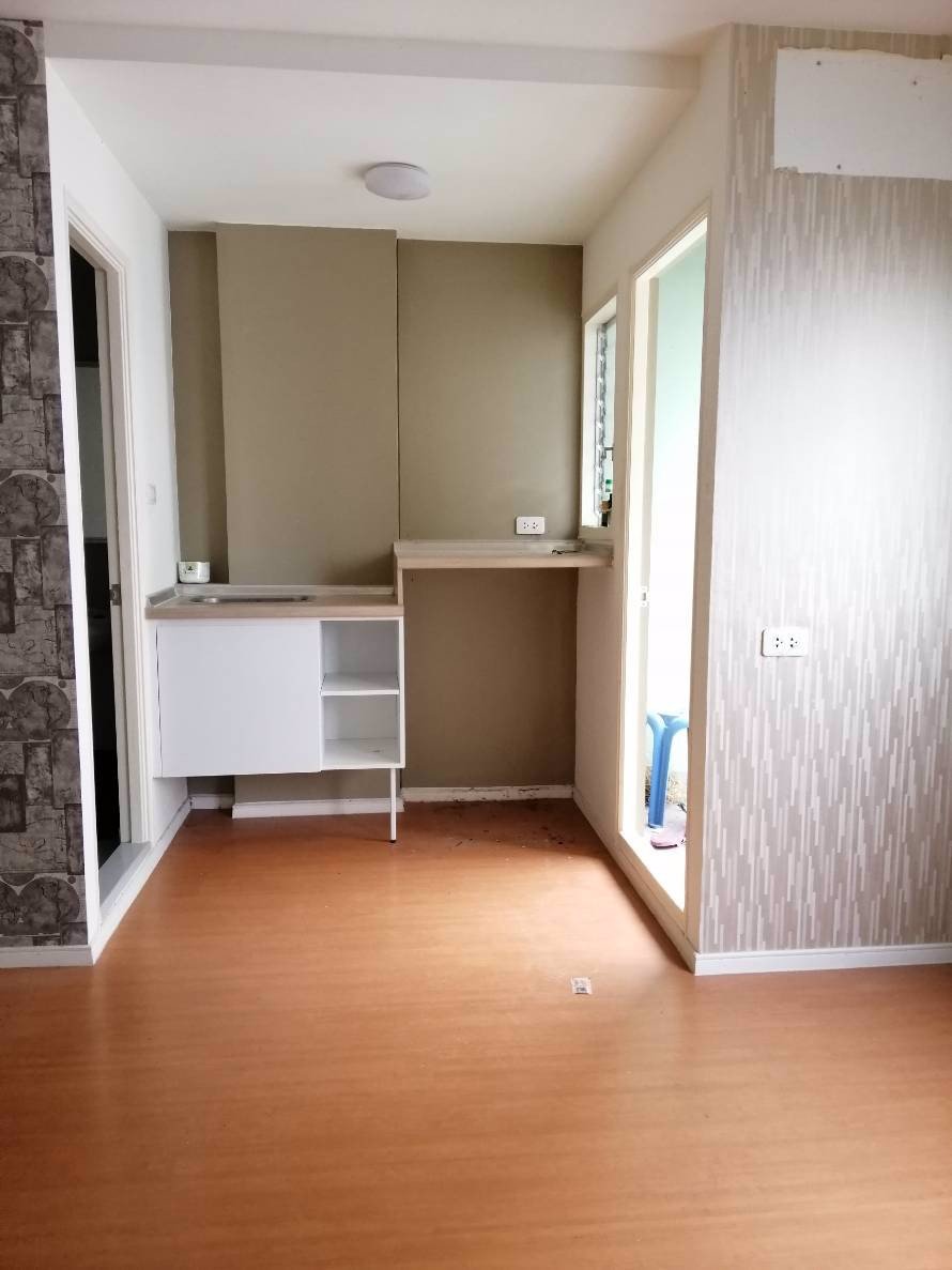 ขายด่วน-คอนโดลุมพินีทาวน์ชิป-รังสิต-คลอง-1-อาคาร-b6-ชั้น-5-ขนาด-2150-ตารางเมตร ราคา-750000-บาท