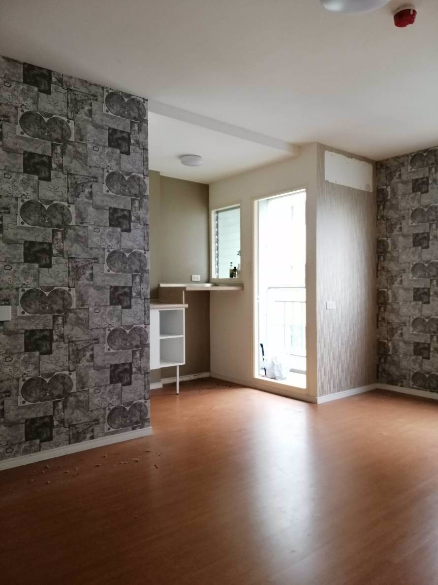 ขายด่วน-คอนโดลุมพินีทาวน์ชิป-รังสิต-คลอง-1-อาคาร-b6-ชั้น-5-ขนาด-2150-ตารางเมตร ราคา-750000-บาท