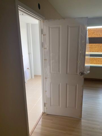 ขายด่วน-พลัมคอนโดพหลโยธิน-89-ขนาด-28-ตารางเมตร-เฟส-2-ตึก-b-ชั้น-8-ราคาขาย-110-ล้านบาท