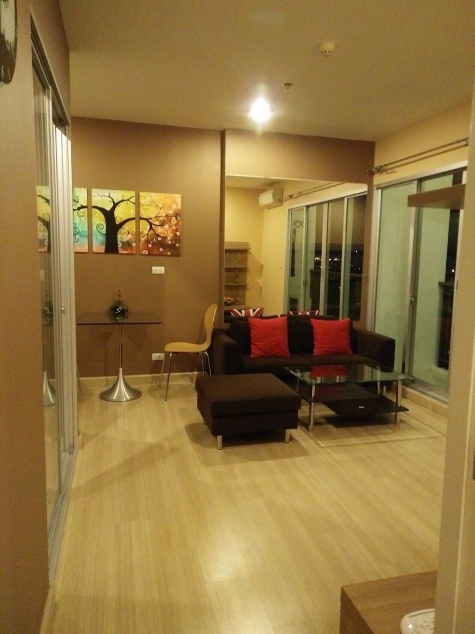 ขายด่วน-คอนโด-parkland-lakeside-ศรีนครินทร์-ตึก-2-ชั้น-19-ห้องมุม-ราคาเพียง-265-ล้านบาท