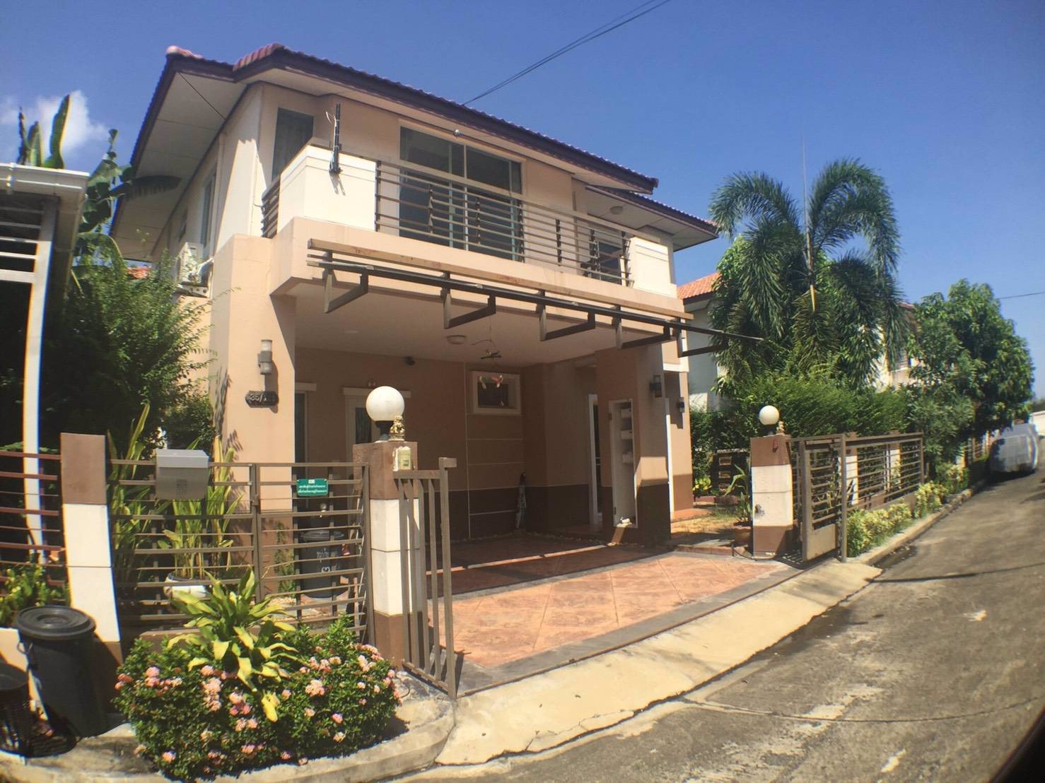 ขายด่วน-บ้านเดี่ยว-2-ชั้น-การ์เด้น-วิลล่า-เดอะโฟร์-ซีซั่น-ถนน-เลียบคลองสาม-ราคาเพียง-350-ล้านบาท