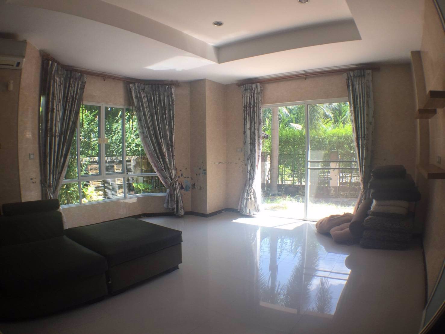 ขายด่วน-บ้านเดี่ยว-2-ชั้น-การ์เด้น-วิลล่า-เดอะโฟร์-ซีซั่น-ถนน-เลียบคลองสาม-ราคาเพียง-350-ล้านบาท