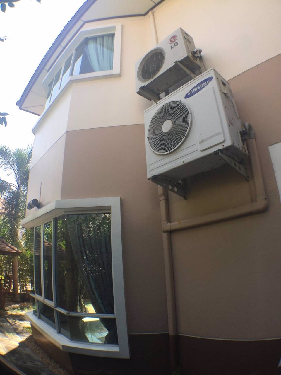 ขายด่วน-บ้านเดี่ยว-2-ชั้น-การ์เด้น-วิลล่า-เดอะโฟร์-ซีซั่น-ถนน-เลียบคลองสาม-ราคาเพียง-350-ล้านบาท