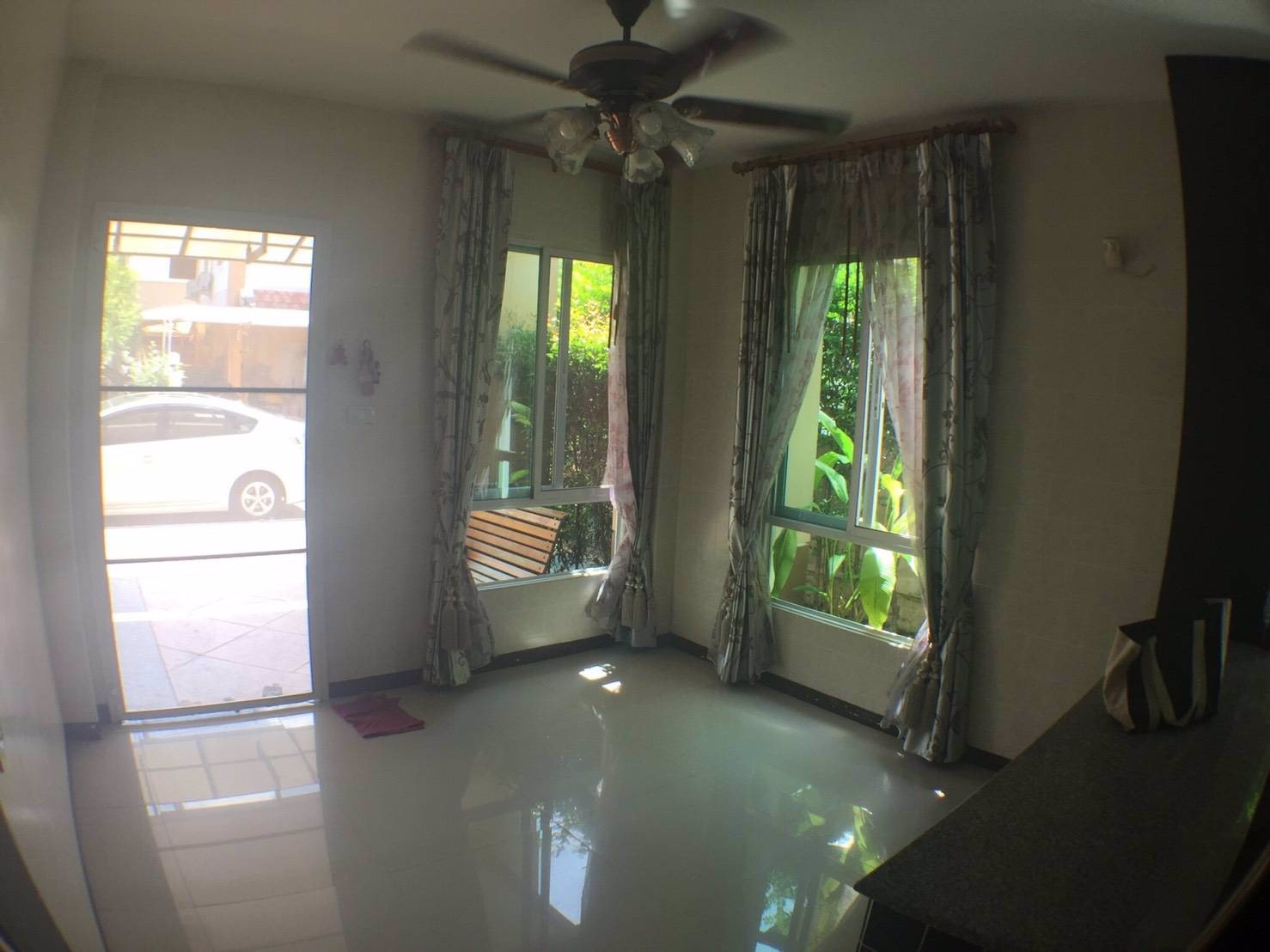 ขายด่วน-บ้านเดี่ยว-2-ชั้น-การ์เด้น-วิลล่า-เดอะโฟร์-ซีซั่น-ถนน-เลียบคลองสาม-ราคาเพียง-350-ล้านบาท