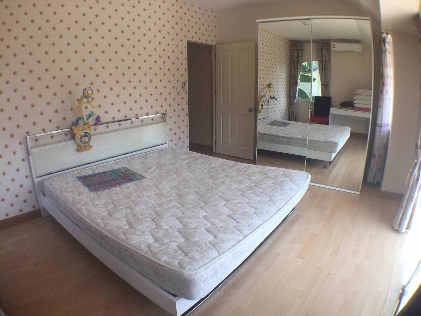 ขายด่วน-บ้านเดี่ยว-2-ชั้น-การ์เด้น-วิลล่า-เดอะโฟร์-ซีซั่น-ถนน-เลียบคลองสาม-ราคาเพียง-350-ล้านบาท