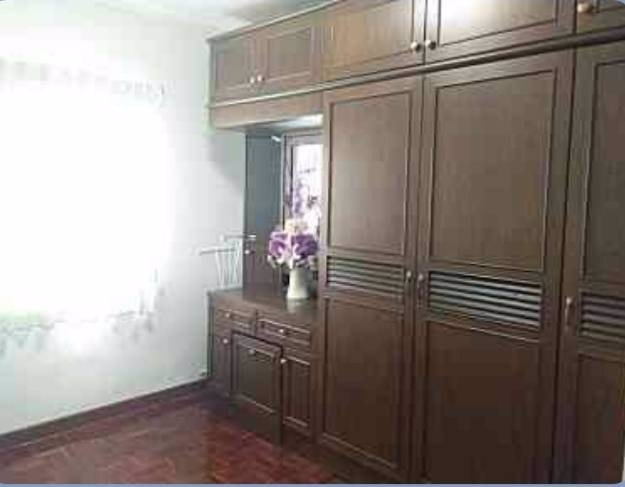 ขายด่วน-ทาวน์เฮาส์-2-ชั้น-หมู่บ้านฟ้าลากูน-คลอง2-เนื้อที่-18-ตารางวา-ราคาเพียง-180-ล้านบาท