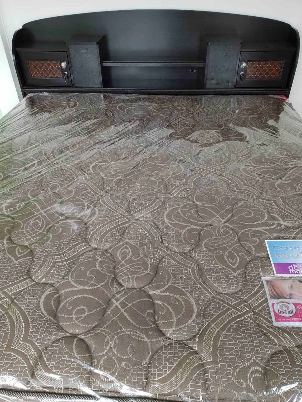 ด่วนให้เช่า-ทาวน์เฮาส์-2-ชั้น-หมู่บ้านฟ้าลากูน-คลอง2-เนื้อที่-18-ตารางวา-ราคาเพียงเดือน-8000-บาท