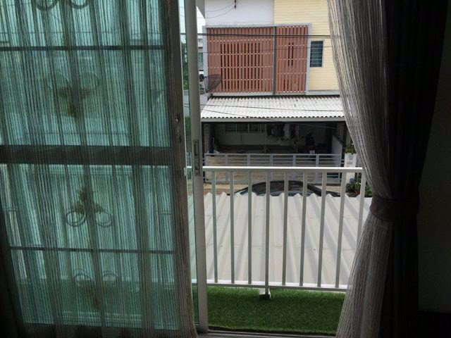 ขายด่วน-ทาวน์โฮม-2-ชั้น-โครงการเดอะ-คอนเนค-ดอนเมือง-สรงประภา-ราคา-260-ล้านบาท