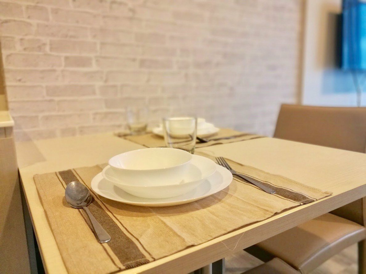 ขายด่วน-คอนโดมิเนียมหรู-เซ็นทริค-ซี-พัทยา-ตึก-b-ชั้น-11-วิวทะเล-ราคาเพียง-320-ล้านบาท