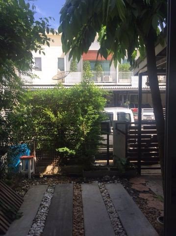 ขายด่วน-ขายขาดทุน-ทาวน์เฮ้าส์-2-ชั้น-โครงการthe-connect-14-สรงประภาดอนเมือง-ราคาเพียง-250-ล้านบาท