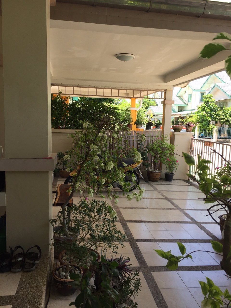 ด่วน-บ้านแฝดชั้นครึ่ง-หมู่บ้านสินทรพย์-2-รังสิตคลอง-4-เนื้อที่-37-ตารางวา-ราคาเพียง-230-ล้านบาท