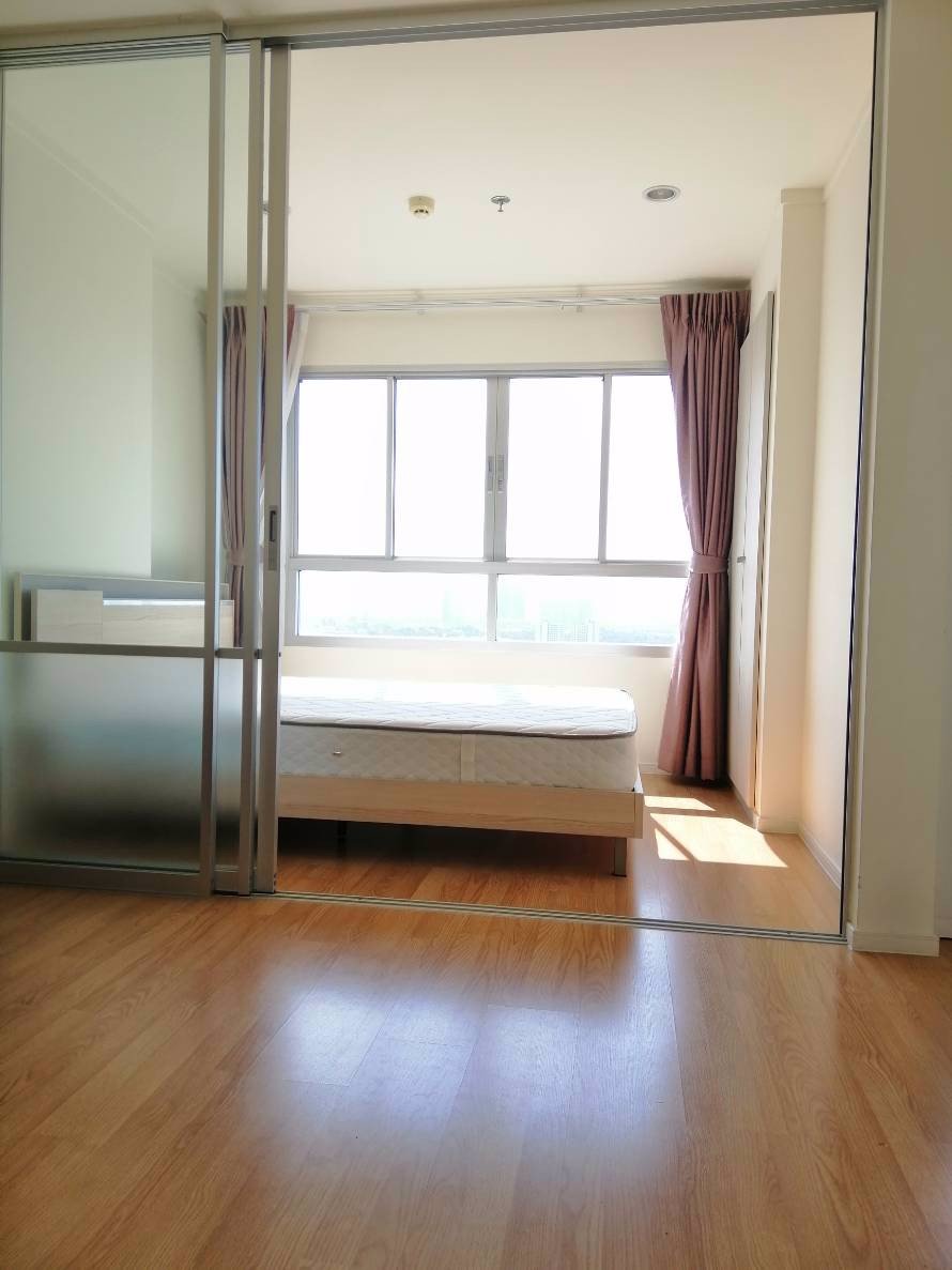 ขายด่วน-คอนโด-ลุมพินี-วิลล์-ประชาชื่น-พงษ์เพชร-2-ตึก-b-ชั้น-29-ขนาด-23-ตารางเมตร-ราคา-155-ล้านบาท